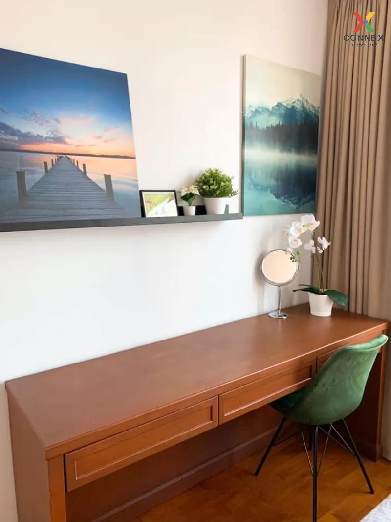 FOR RENT condo , Siri Residence Sukhumvit 24 , Duplex , wide fron