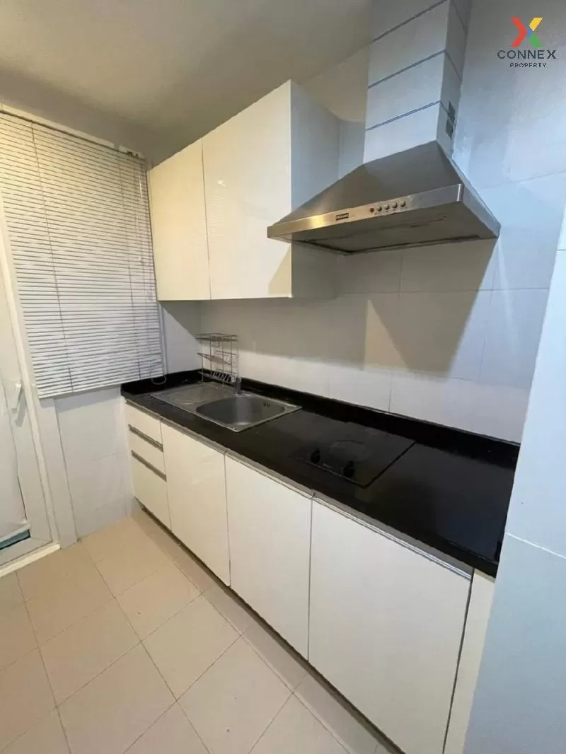 FOR RENT condo , Siri Residence Sukhumvit 24 , Duplex , wide fron