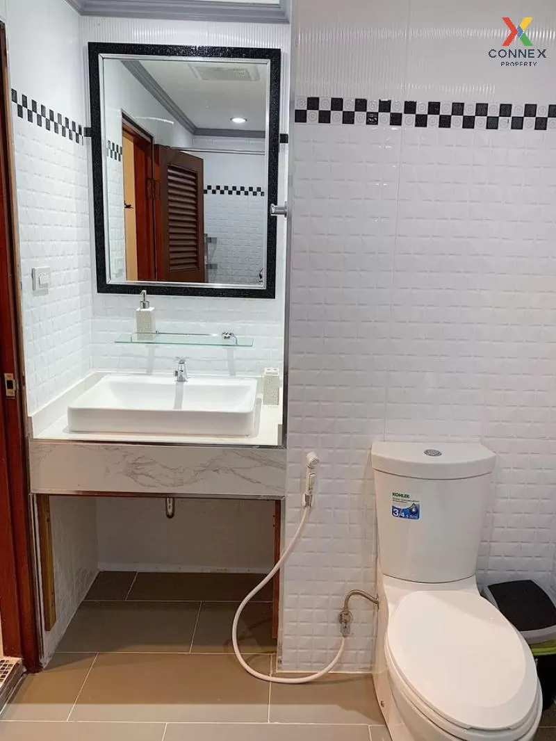 FOR RENT condo , Saranjai Mansion , Duplex , wide frontage , BTS-