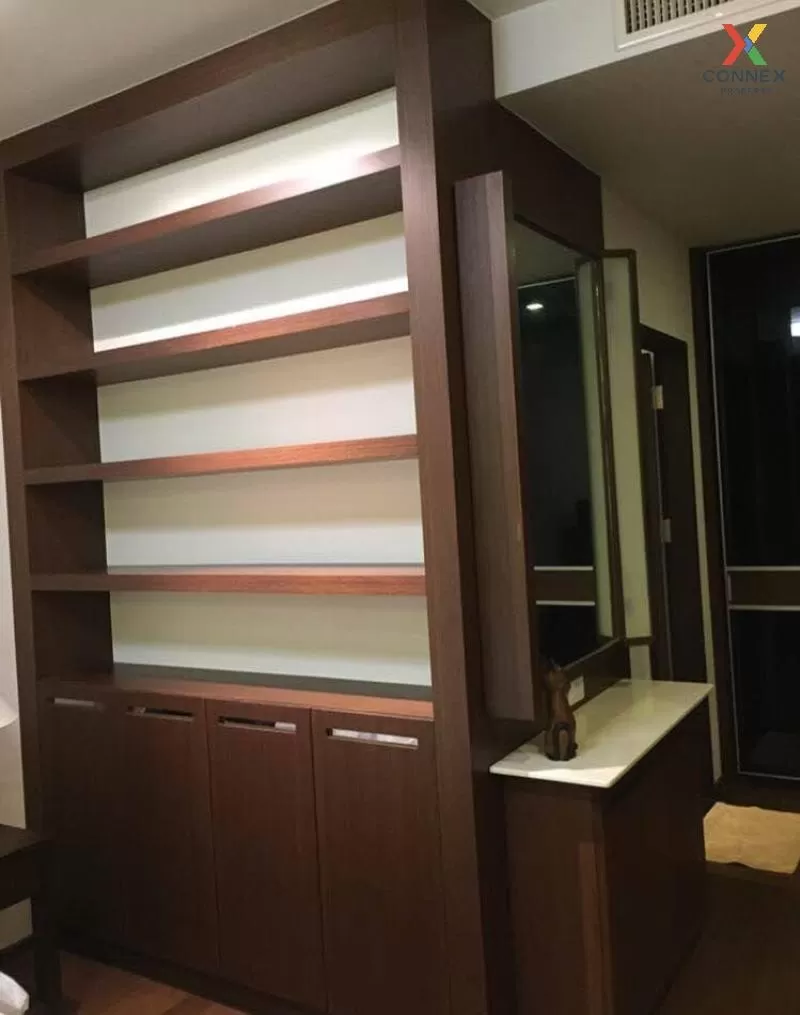 FOR RENT condo , Noble Remix 2 Sukhumvit 36 , Duplex , wide front 4