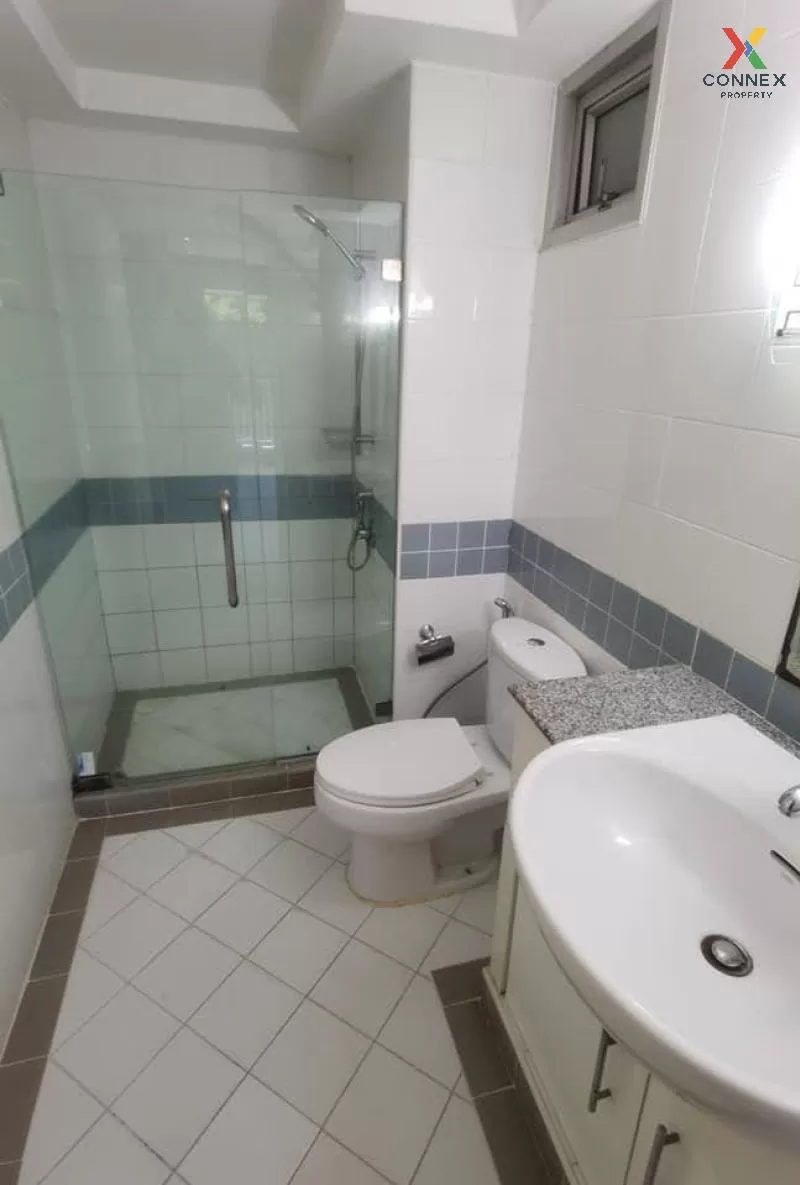 FOR RENT condo , Plus 38 (Hip) , Duplex , wide frontage , BTS-Tho FOR RENT condo , Plus 38 (Hip) , Duplex , wide frontage , BTS-Tho 3