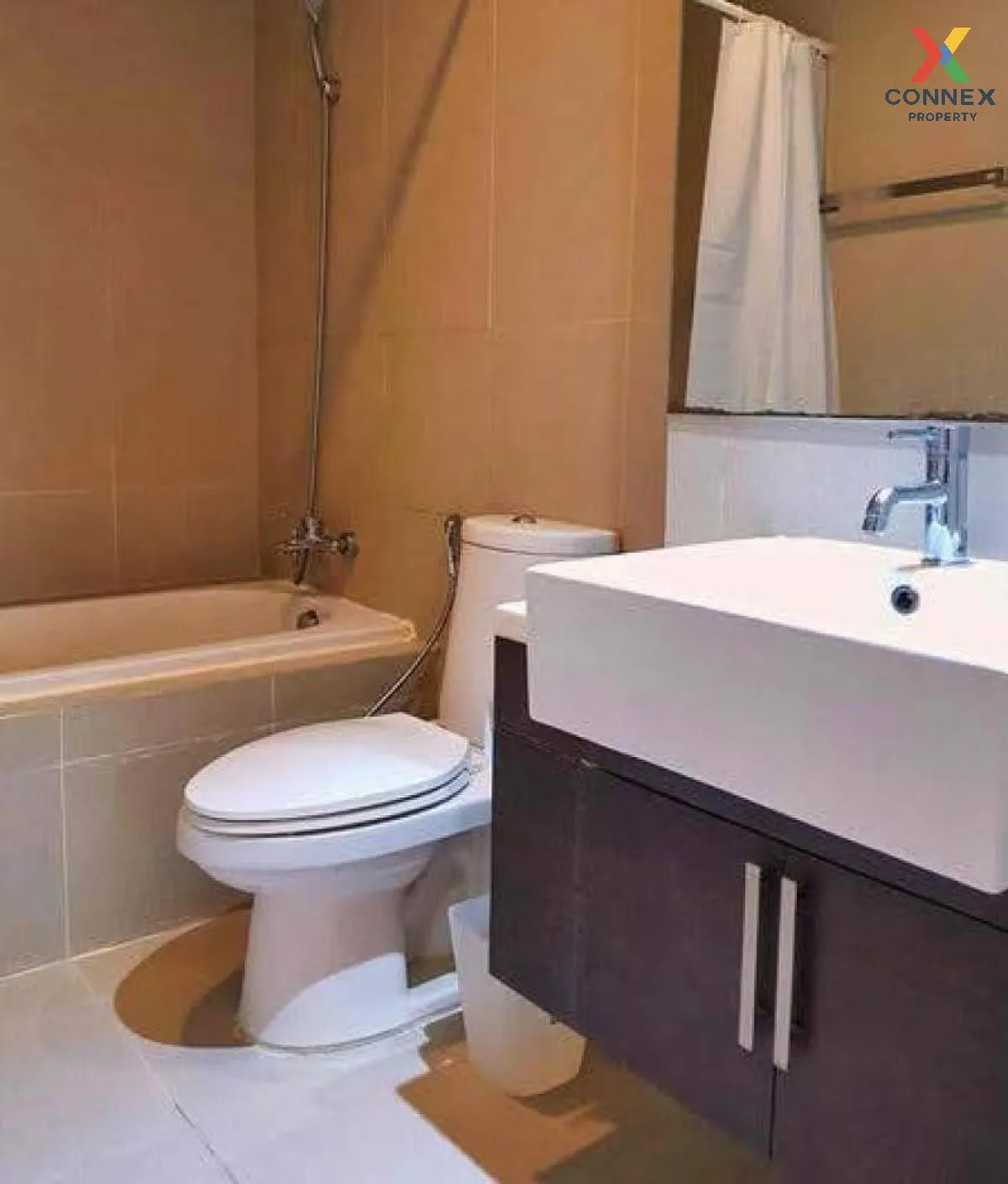 FOR RENT condo , Noble Remix Sukhumvit 36 , Duplex , wide frontag