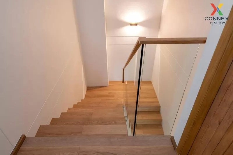 เช่า คอนโด Duplex Von Napa Sukhumvit 38 BTS-ทองหล่อ สุขุมวิท พระโ เช่า คอนโด Duplex Von Napa Sukhumvit 38 BTS-ทองหล่อ สุขุมวิท พระโ