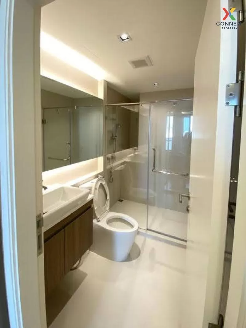 FOR RENT condo , Vtara Sukhumvit 36 , Duplex , wide frontage , BT