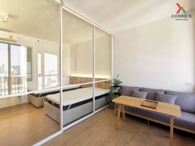 FOR RENT condo , Triple Y Residence , Duplex , wide frontage , MR 1