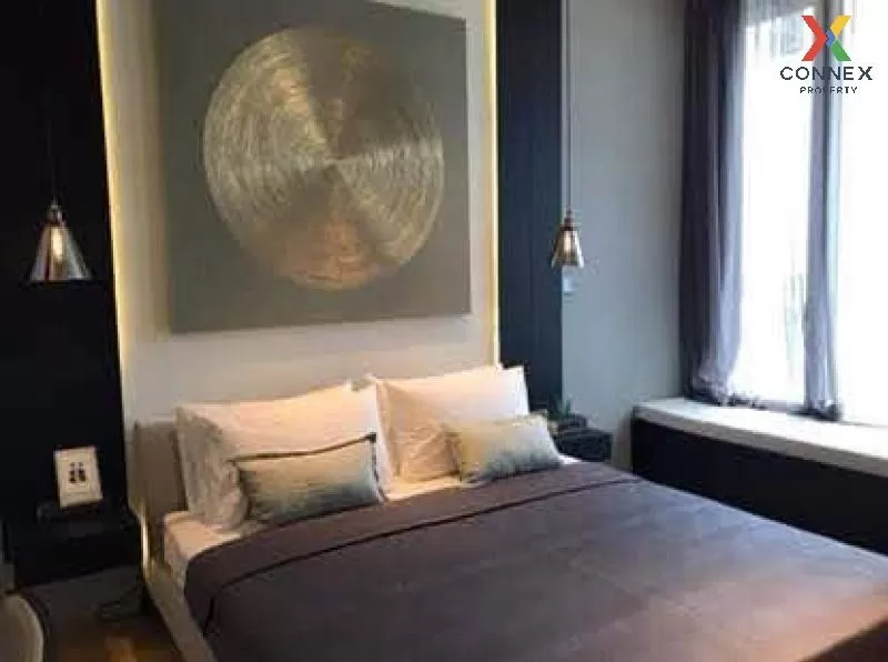 FOR RENT condo , Saladaeng One , Duplex , wide frontage , BTS-Sal 3