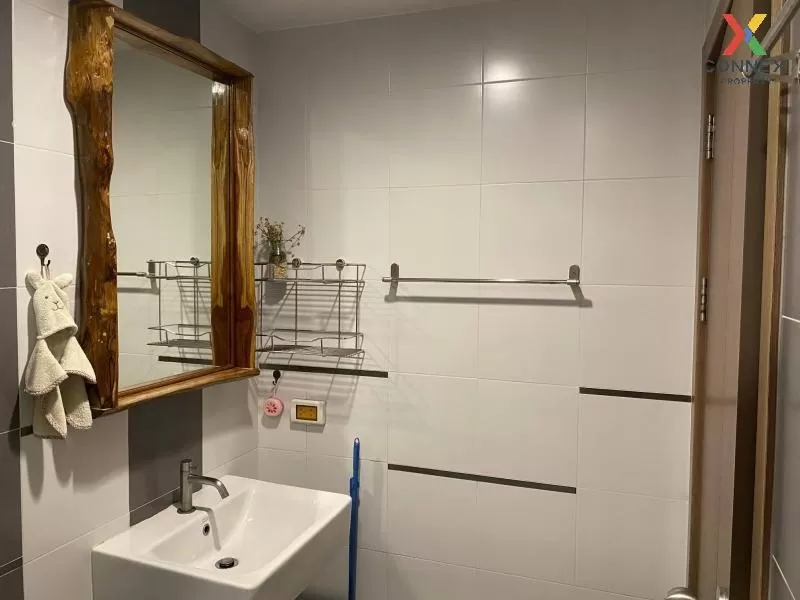FOR RENT condo , The Base Sukhumvit 77 , Duplex , wide frontage ,