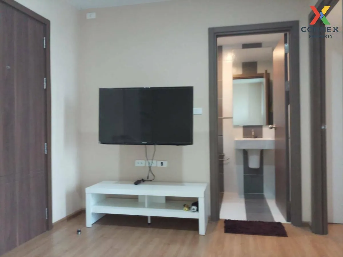 FOR RENT condo , The Base Sukhumvit 77 , Duplex , wide frontage , 2