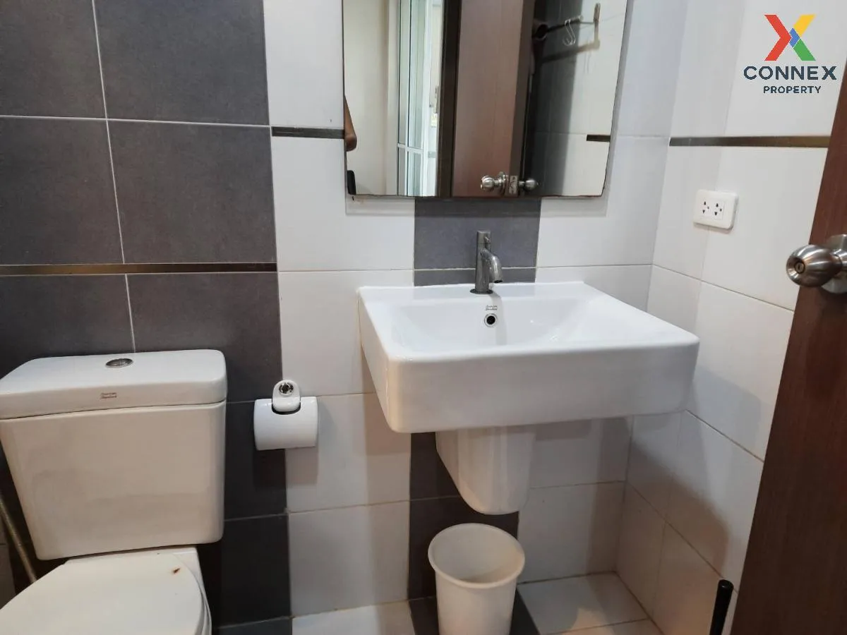 FOR RENT condo , The Base Sukhumvit 77 , Duplex , wide frontage ,