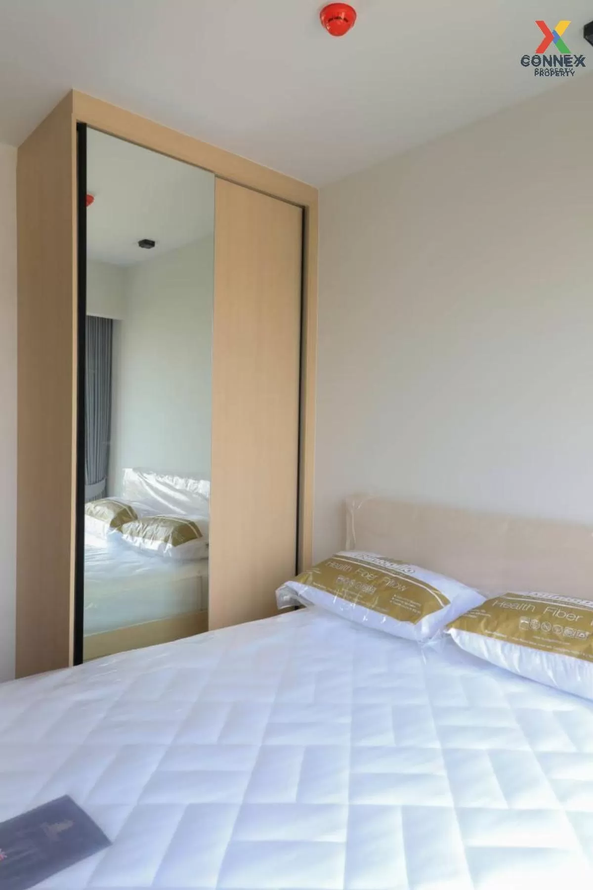 FOR RENT condo , The SHADE Sathon 1 , Duplex , wide frontage , MR