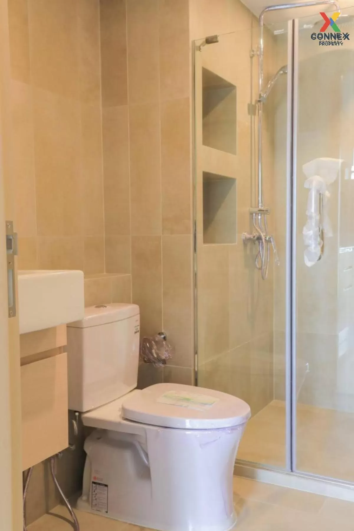 FOR RENT condo , The SHADE Sathon 1 , Duplex , wide frontage , MR