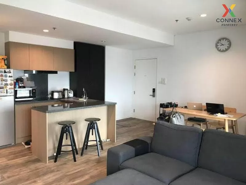 FOR RENT condo , Villa Sathorn , Duplex , wide frontage , BTS-Kru 1