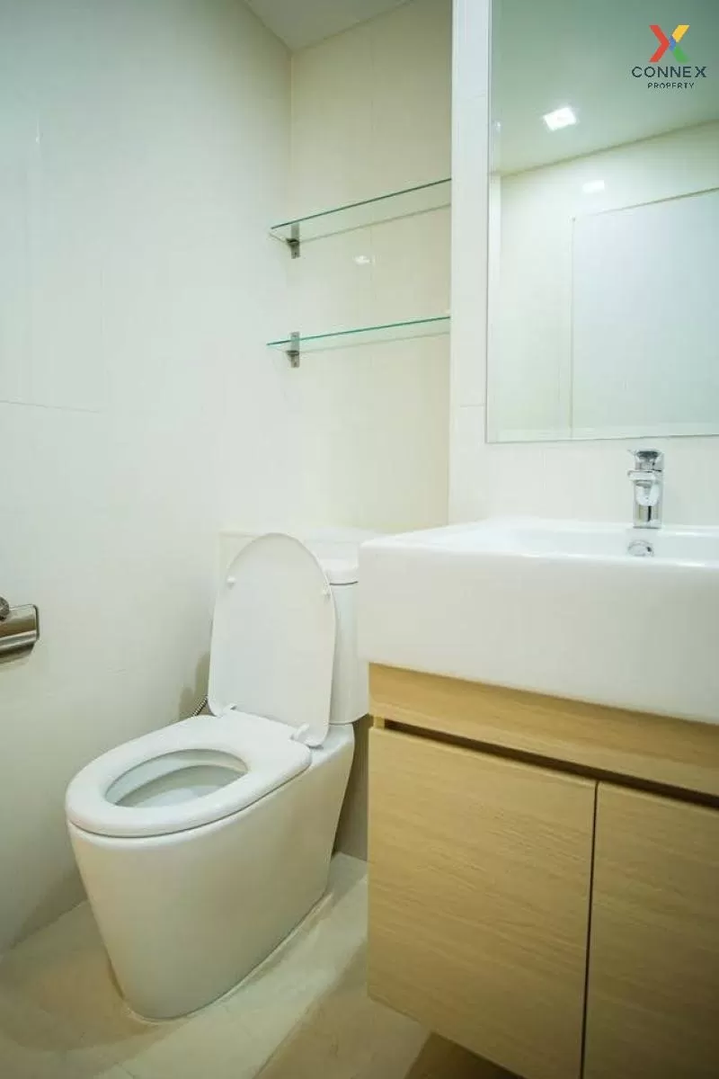 FOR RENT condo , Metro Luxe Rama 4 , Duplex , wide frontage , BTS