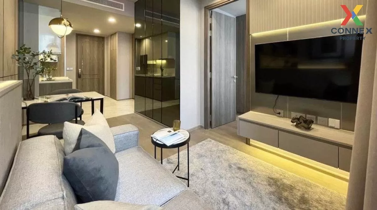 FOR RENT condo , Celes Asoke , Duplex , wide frontage , MRT-Sukhu 3