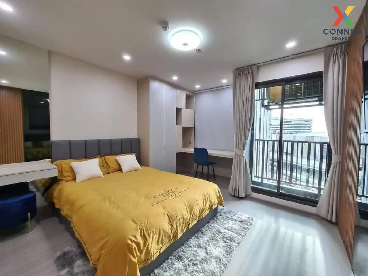 FOR RENT condo , Life Ladprao , Duplex , wide frontage , BTS-Ha Y 1