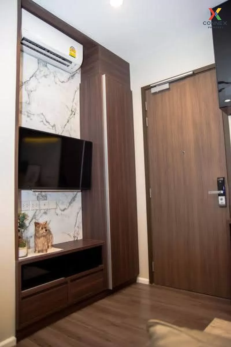 FOR RENT condo , Whizdom Essence , Duplex , wide frontage , BTS-P