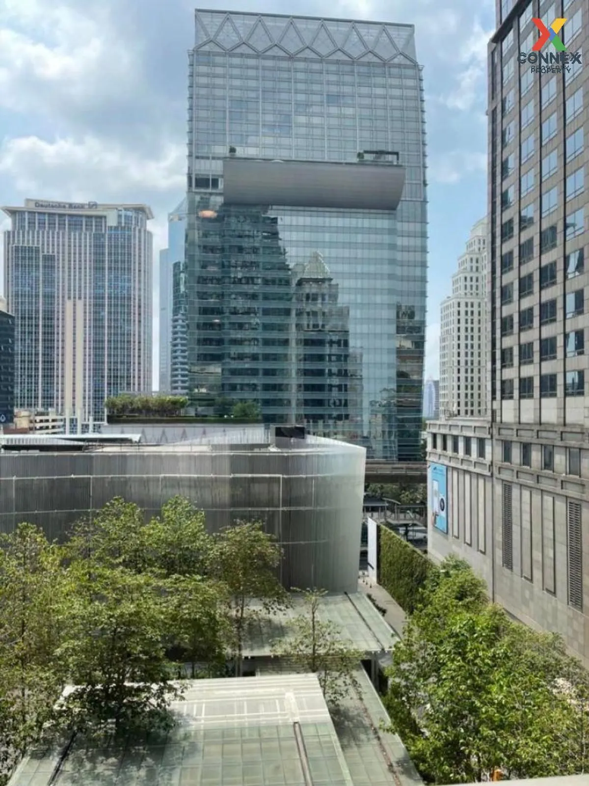 FOR SALE condo , Noble Ploenchit , Duplex , wide frontage , BTS-P