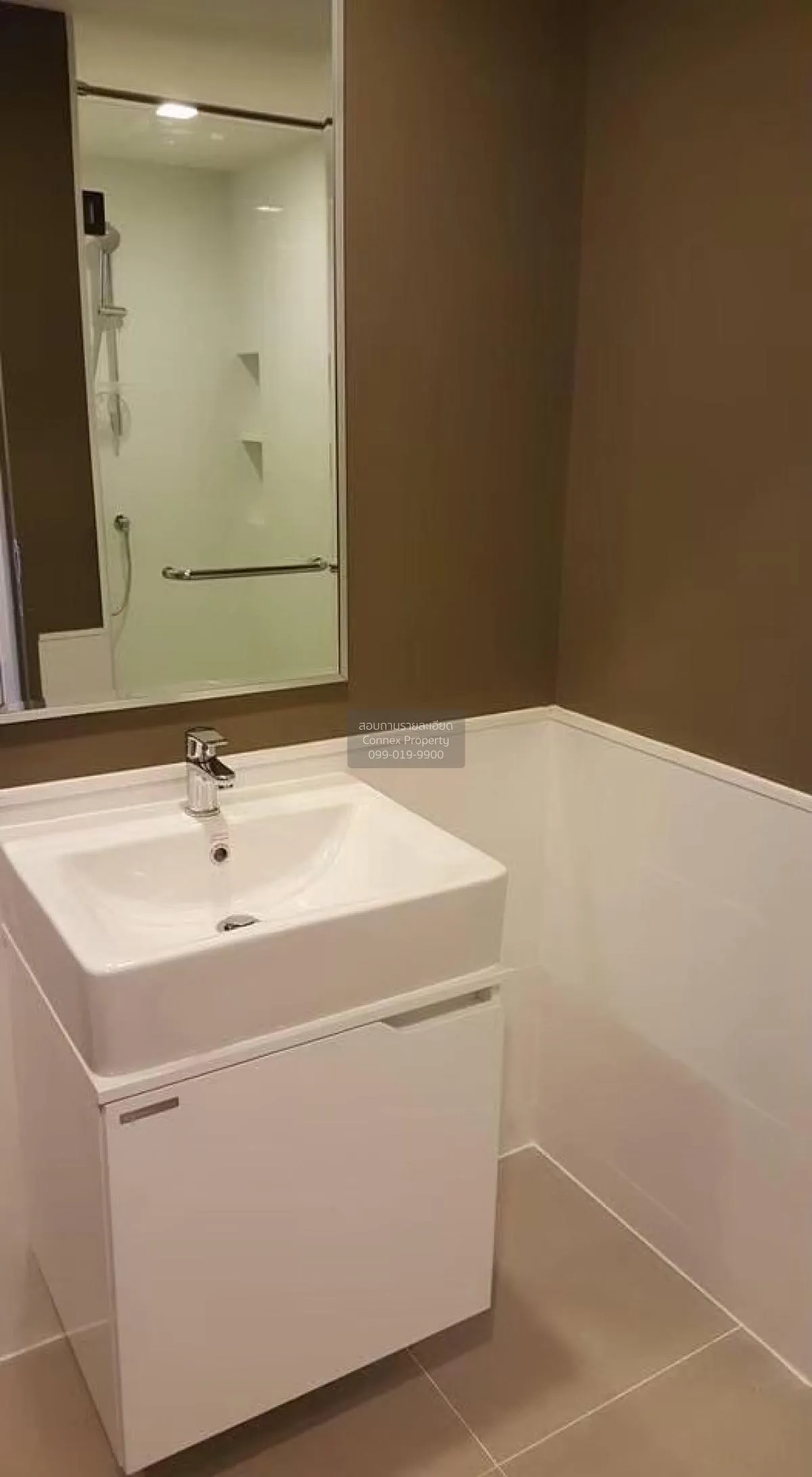 FOR SALE condo , Maestro 12 Ratchathewi , Duplex , wide frontage 