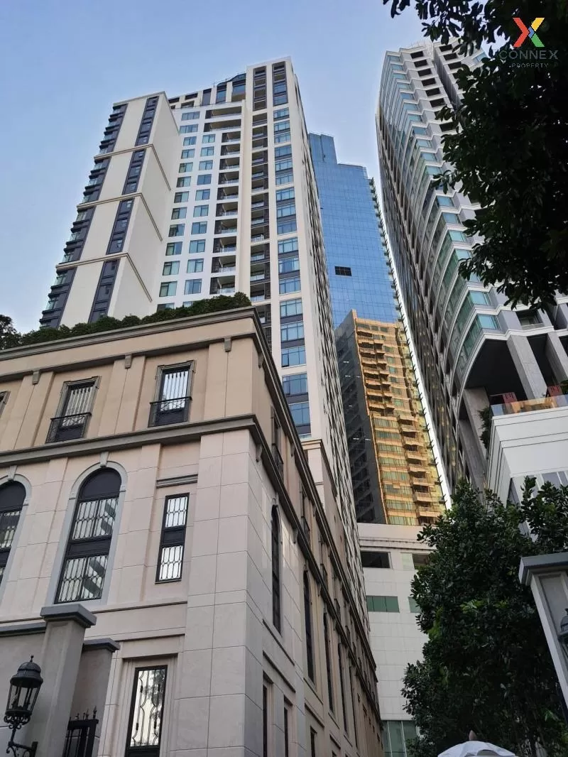 FOR SALE condo , The Diplomat 39 , Duplex , corner unit , BTS-Phr 2