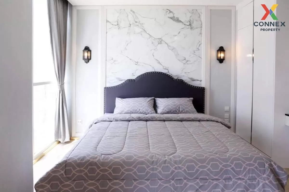 FOR SALE condo , Noble Revolve Ratchada 2 , Duplex , corner unit  FOR SALE condo , Noble Revolve Ratchada 2 , Duplex , corner unit