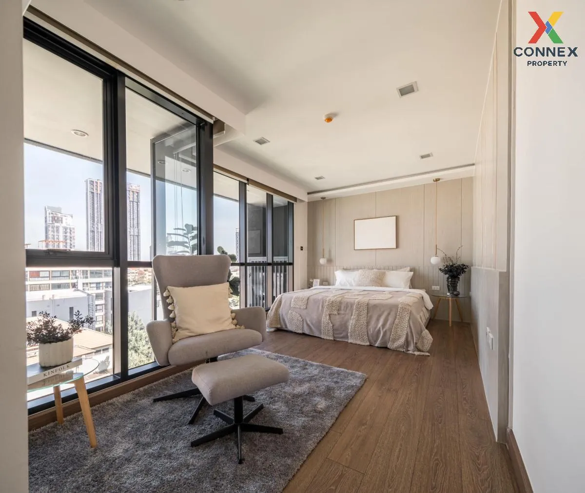 FOR SALE condo , The Unique Sukhumvit 62/1 , Duplex , corner unit 4