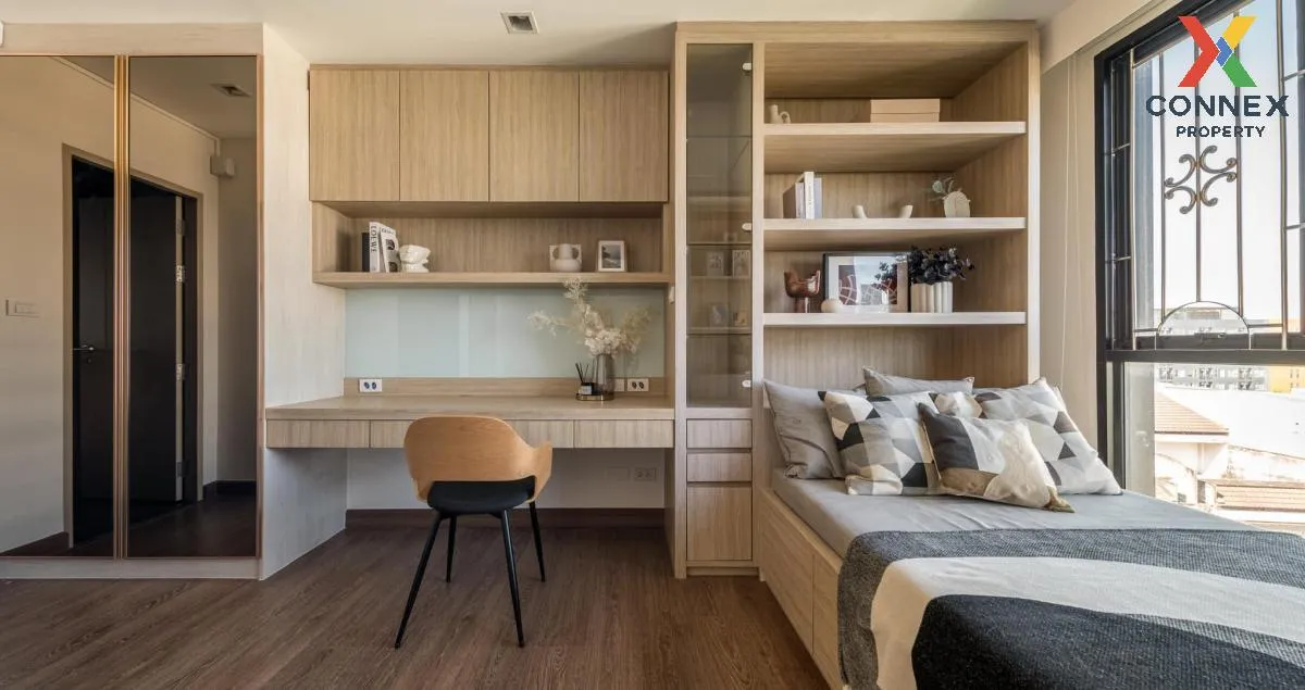 FOR SALE condo , The Unique Sukhumvit 62/1 , Duplex , corner unit