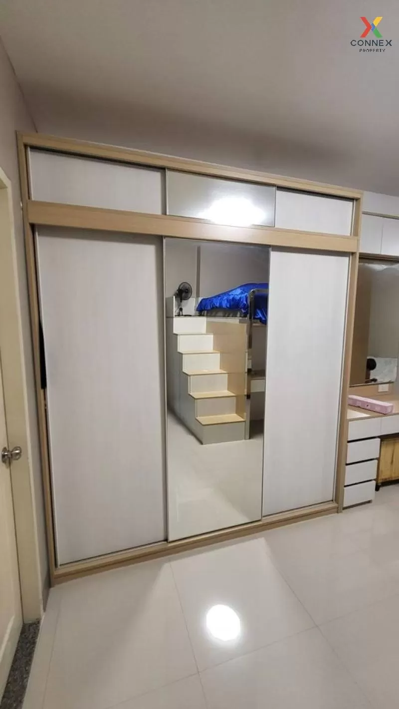 FOR SALE condo , Supalai Park Kaset , Duplex , corner unit , BTS-