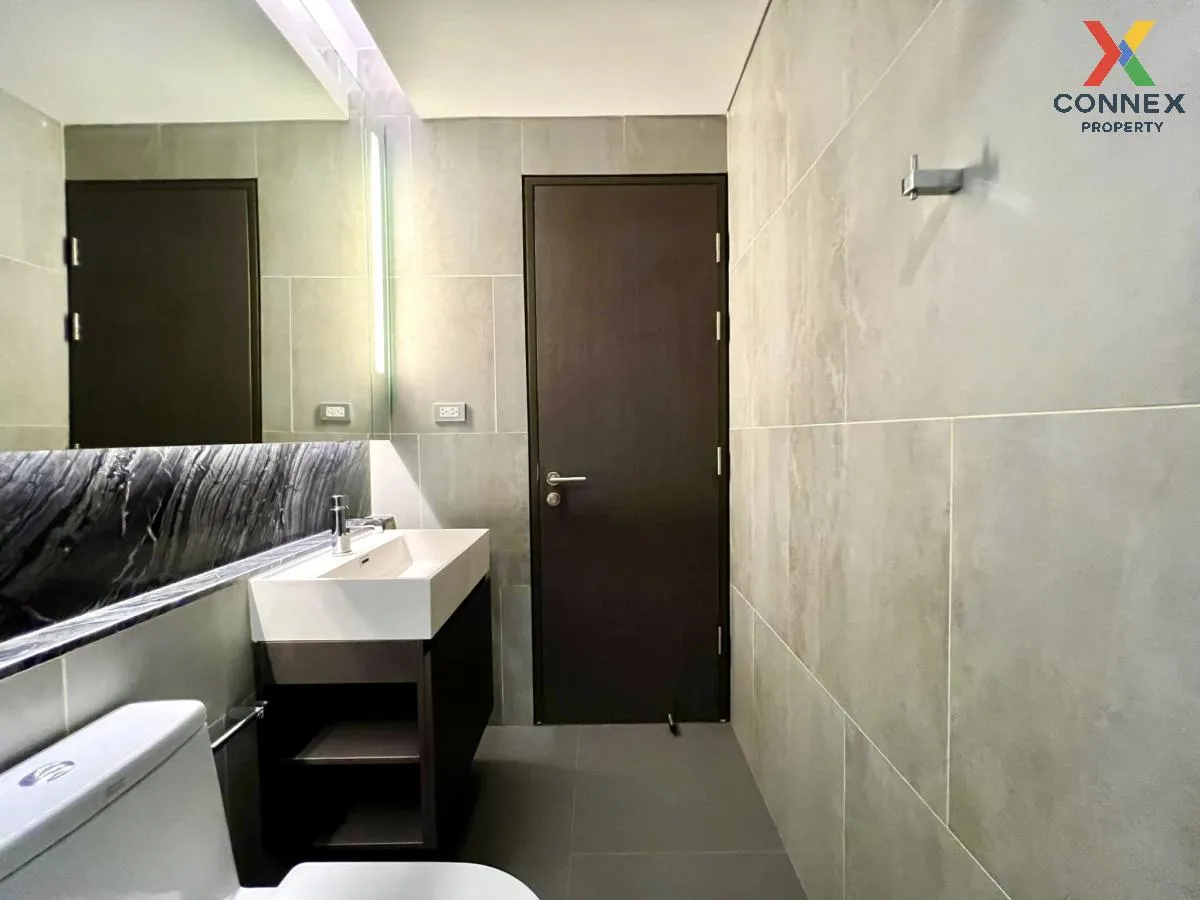 FOR RENT condo , The Lumpini 24 , Duplex , corner unit , BTS-Phro