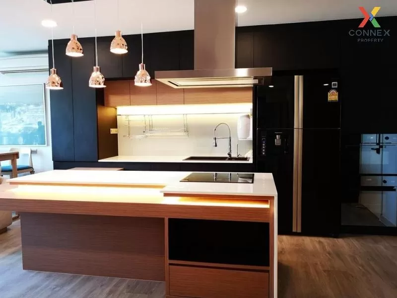 FOR RENT condo , Centric Scene phaholyothin 9 , Duplex , nice vie 2