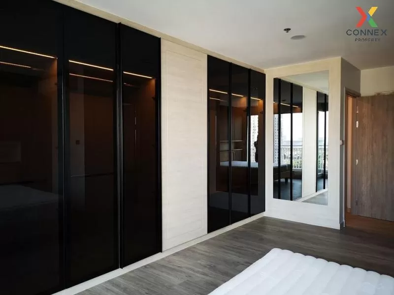 FOR RENT condo , Centric Scene phaholyothin 9 , Duplex , nice vie 4