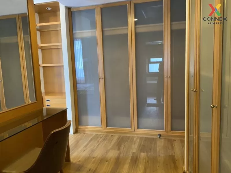 เช่า คอนโด  Baan Piya Sathorn MRT-ลุมพินี สวนพูล ทุ่งมหาเมฆ สาทร 