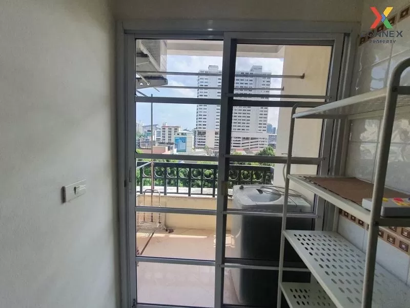 FOR SALE condo , Johnny Tower , Duplex , nice view , MRT-Huai Khw FOR SALE condo , Johnny Tower , Duplex , nice view , MRT-Huai Khw
