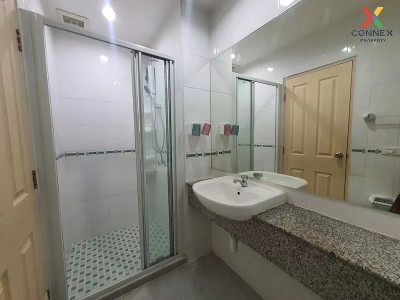 FOR SALE condo , Johnny Tower , Duplex , nice view , MRT-Huai Khw FOR SALE condo , Johnny Tower , Duplex , nice view , MRT-Huai Khw