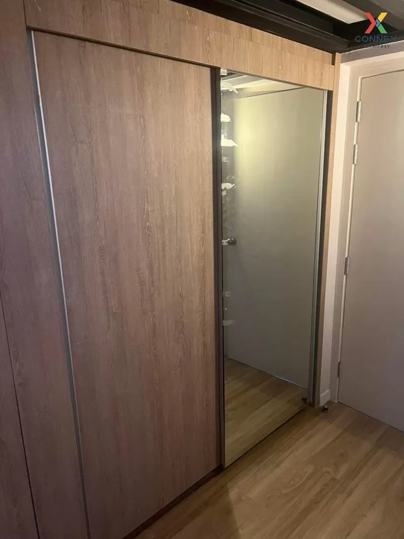 FOR RENT condo , Blossom Condo @ Fashion Altitude , Duplex , corn