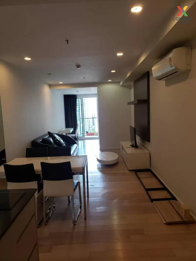 FOR RENT condo , 15 Sukhumvit Residence , Duplex , nice view , BT 4