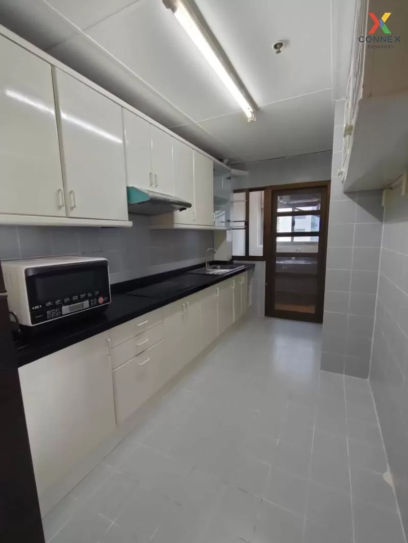 FOR RENT condo , Top View Tower , BTS-Thong Lo , Khlong Tan Nuea  4