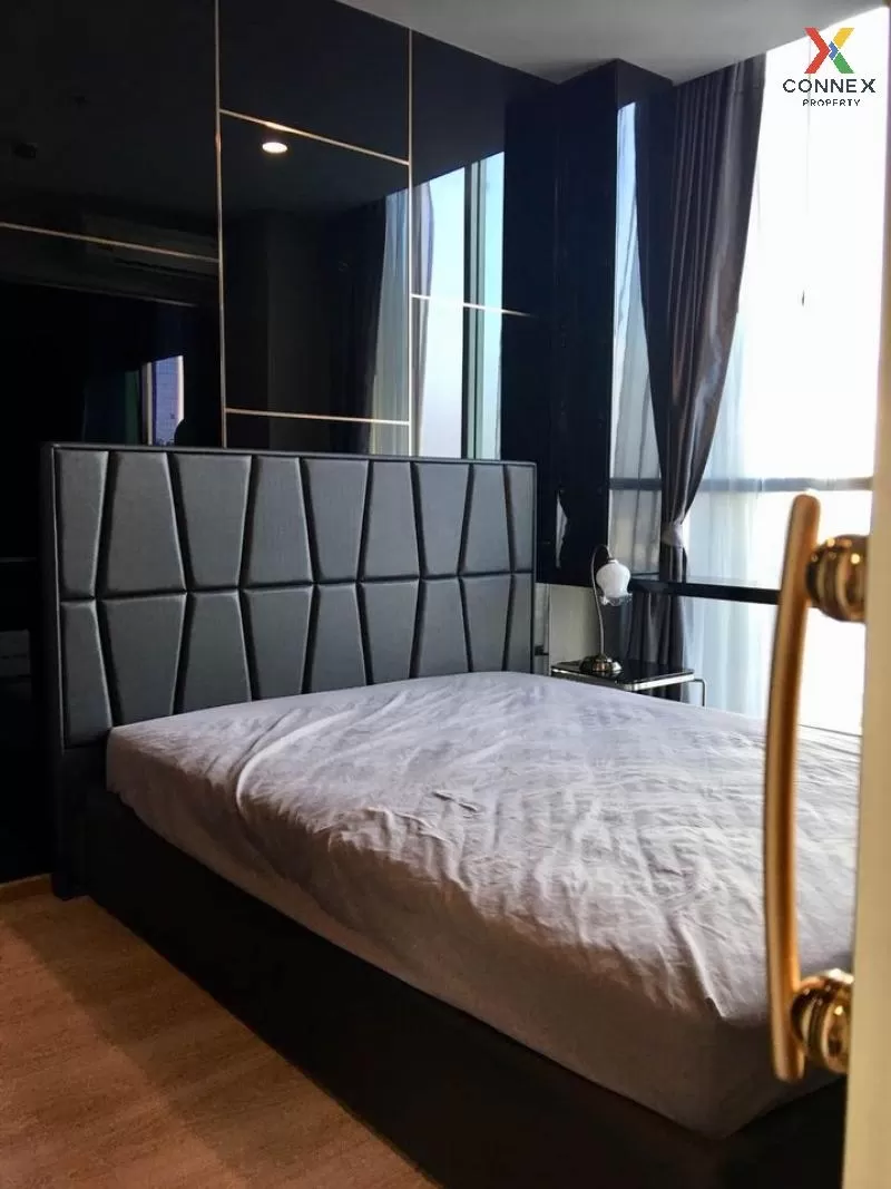 FOR RENT condo , Noble Revolve Ratchada , nice view , high floor  FOR RENT condo , Noble Revolve Ratchada , nice view , high floor