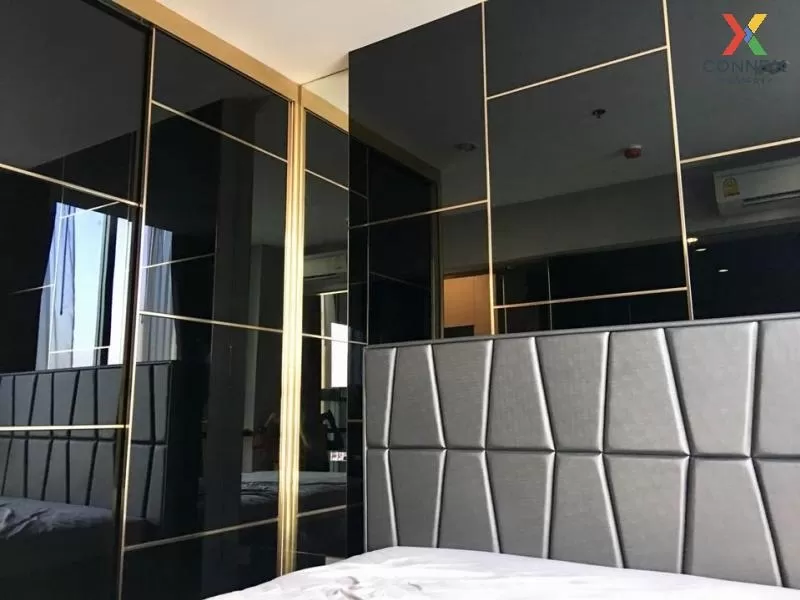 FOR RENT condo , Noble Revolve Ratchada , nice view , high floor  FOR RENT condo , Noble Revolve Ratchada , nice view , high floor