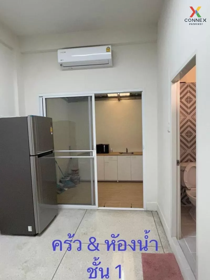 For Rent Townhouse  , wide frontage , Sukhumvit 65 , Ekamai , Phr 3