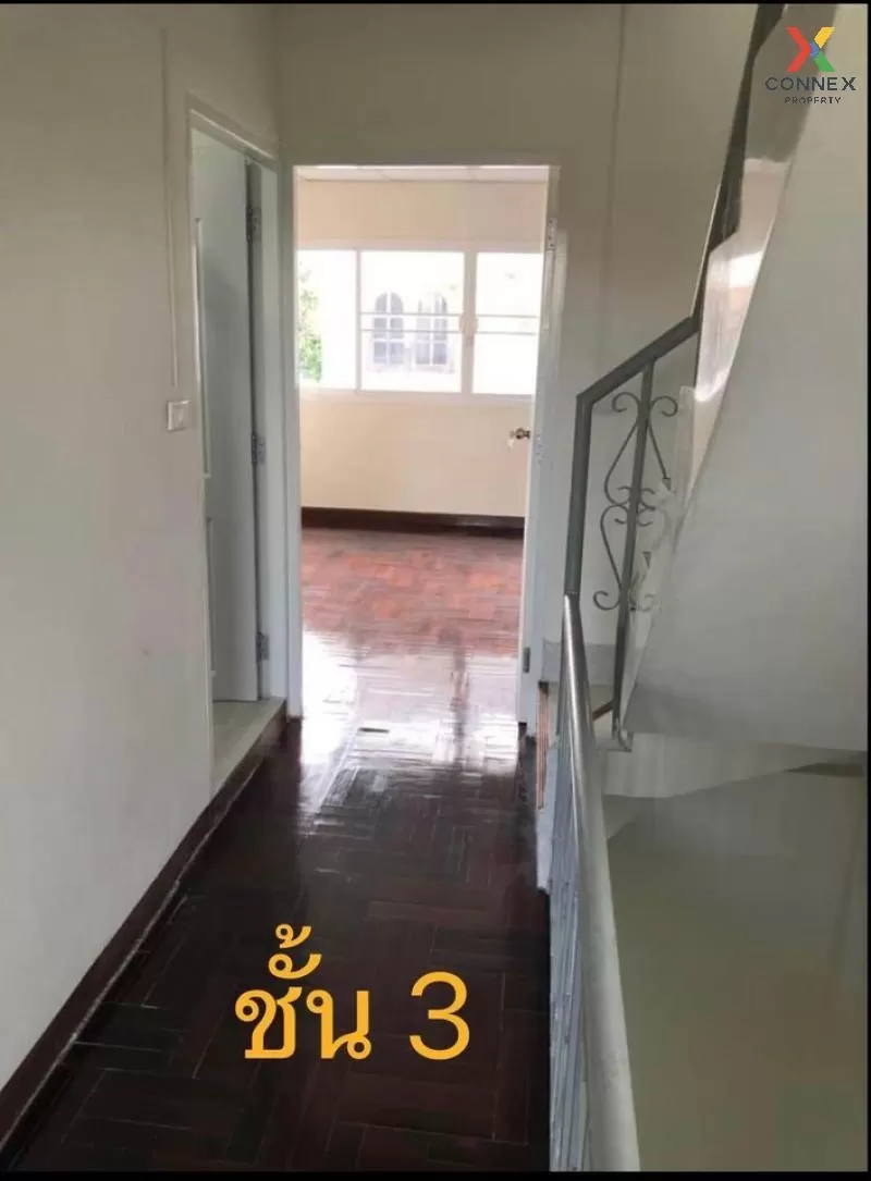 For Sale Townhome area 194 square meters width Sukhumvit 65 Bangk