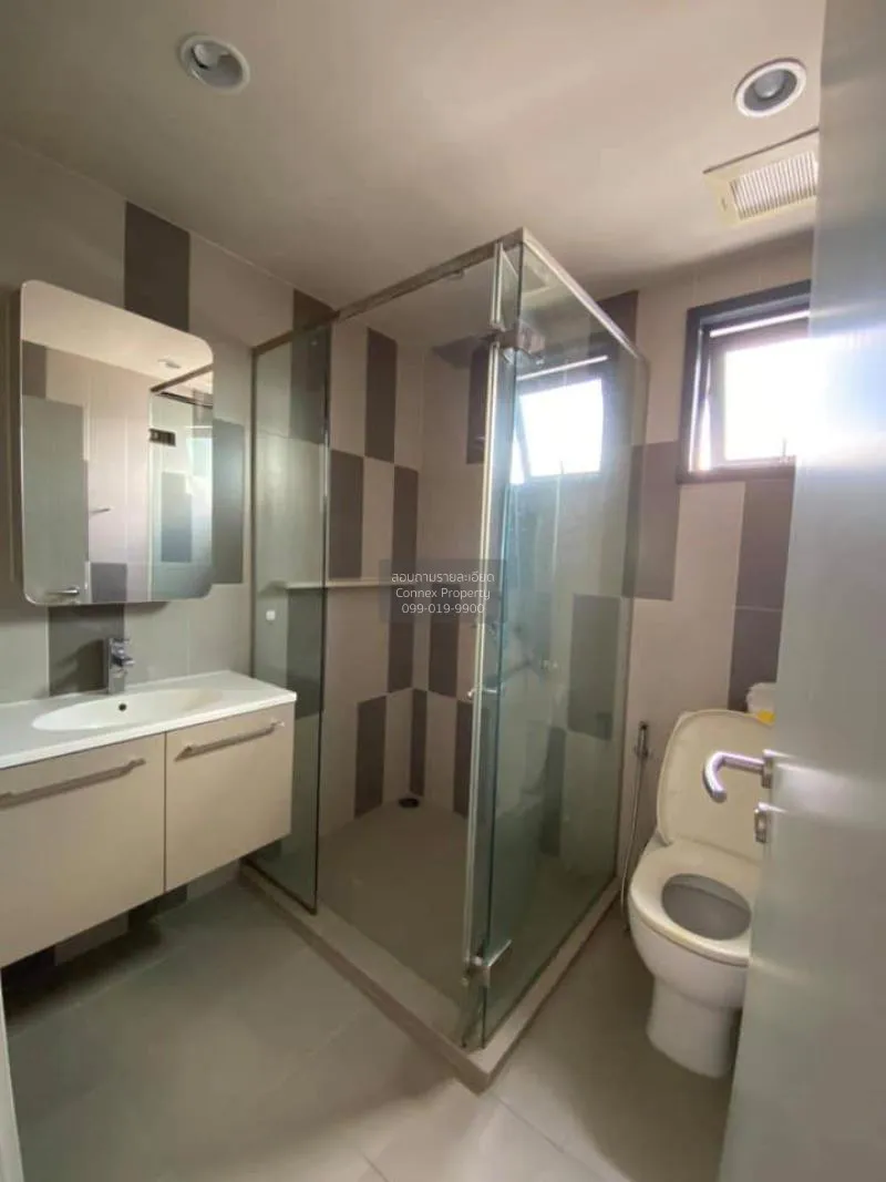 เช่าคอนโด  ออนเน็กซ์ พหลโยธิน ห้องมุม BTS-สะพานควาย สามเสนใน เขต 