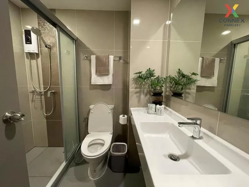 FOR RENT condo Ideo Sathorn - Wongwian Yai   Khlong San Bangkok C