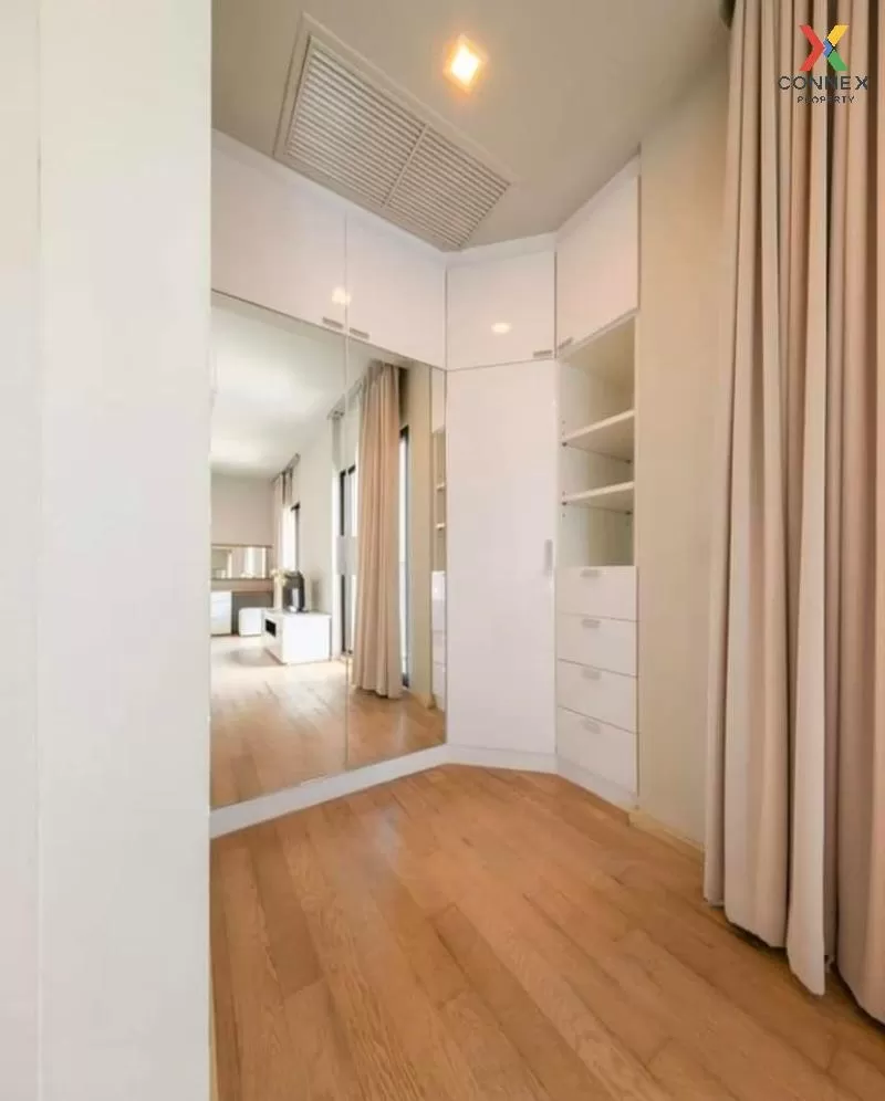 FOR RENT condo , Noble Refine Sukhumvit 26 , BTS-Phrom Phong ,  ,