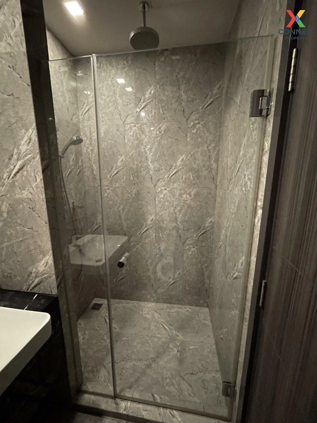 เช่าคอนโด เอดจ์ สุขุมวิท 23 คลองเตยเหนือ เขต วัฒนา กรุงเทพมหานคร  เช่าคอนโด เอดจ์ สุขุมวิท 23 คลองเตยเหนือ เขต วัฒนา กรุงเทพมหานคร