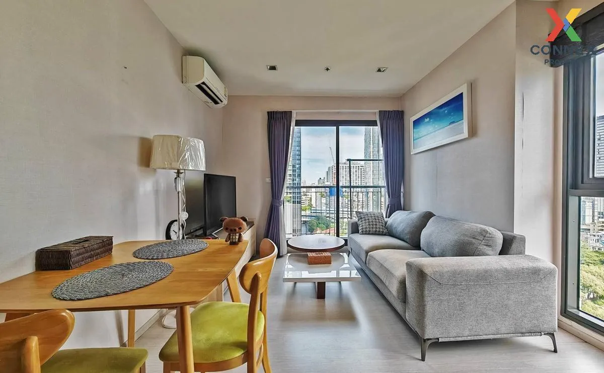 FOR RENT condo , Rhythm Sukhumvit 36-38 , high floor , BTS-Thong  1