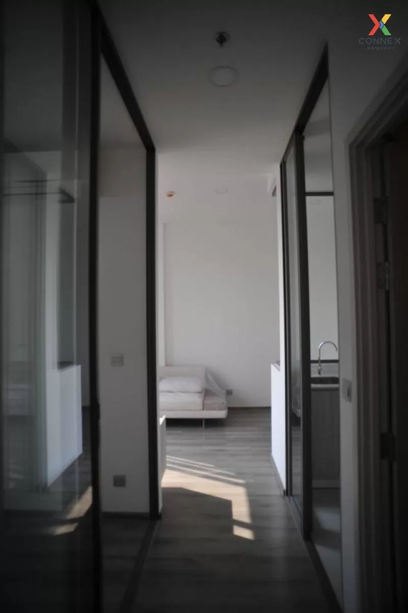 FOR SALE condo , Miti Chiva Kaset Station , corner unit , Sena Ni 3