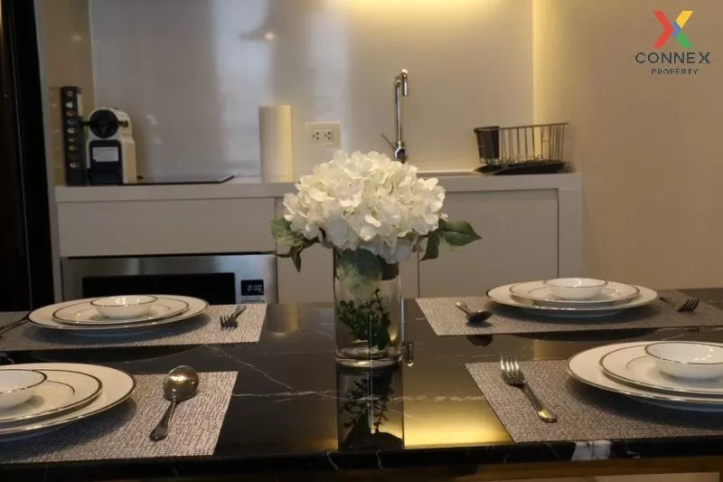 FOR RENT condo , Noble Ploenchit , BTS-Phloen Chit , Lumpini , Pa 4