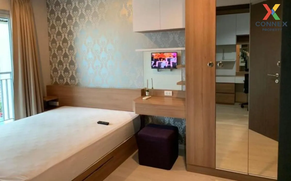 FOR RENT condo , RHYTHM Sathorn-Narathiwas , BTS-Chong Nonsi , Th