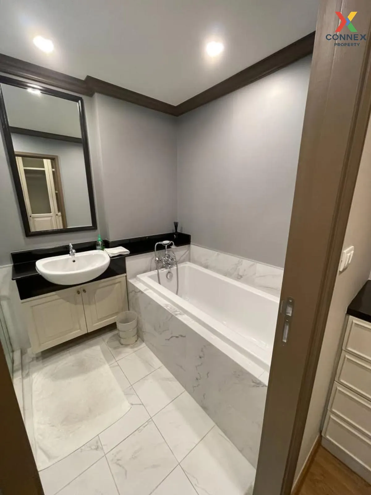 FOR RENT condo , The Reserve Kasemsan 3Wang Mai , Pathum Wan , Ba