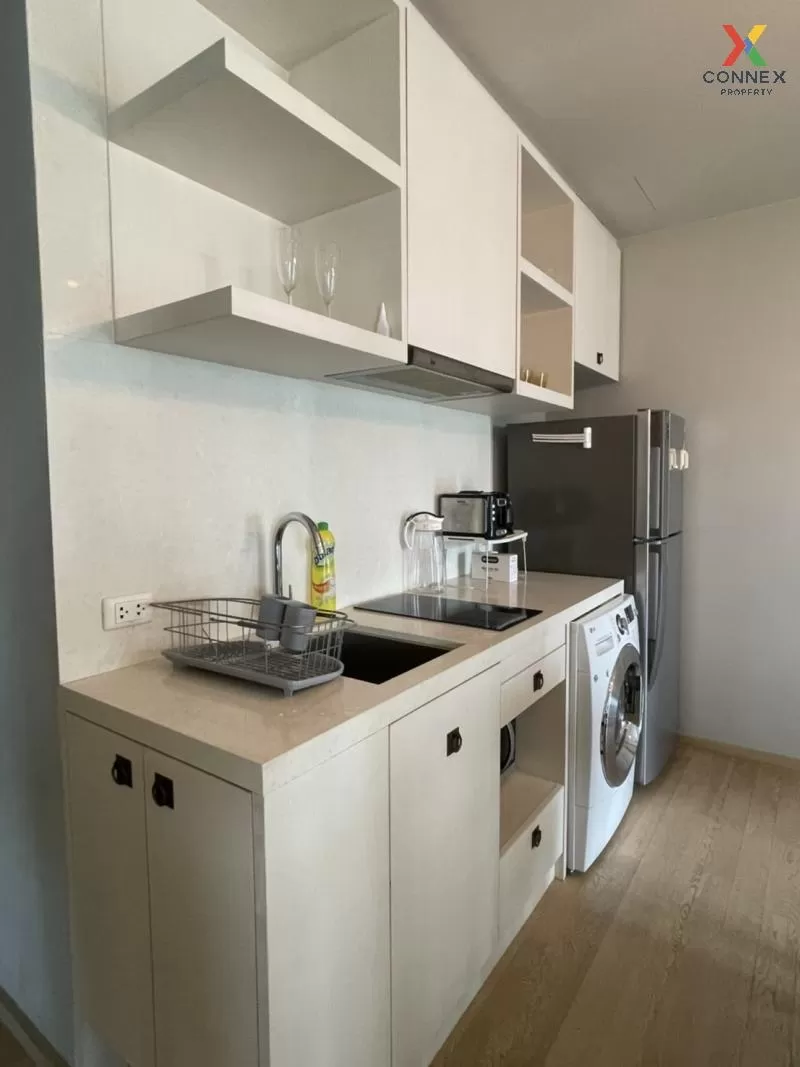 FOR RENT condo Noble Refine Sukhumvit 26 , nice view , BTS-Phrom  2